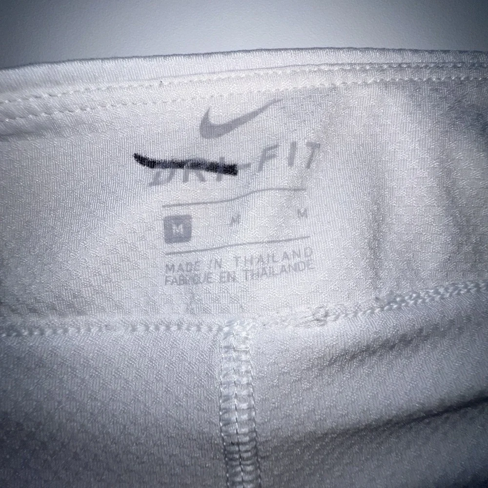 Nike Youth Girls Golf Dri Fit White Skort AJ5287-100 Size M